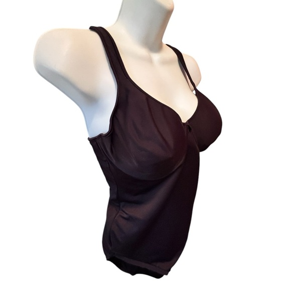 Bali Medium Support One Piece Shaper Bodysuit Sz 38D Black Underwire Cups #8209 - Picture 2 of 5